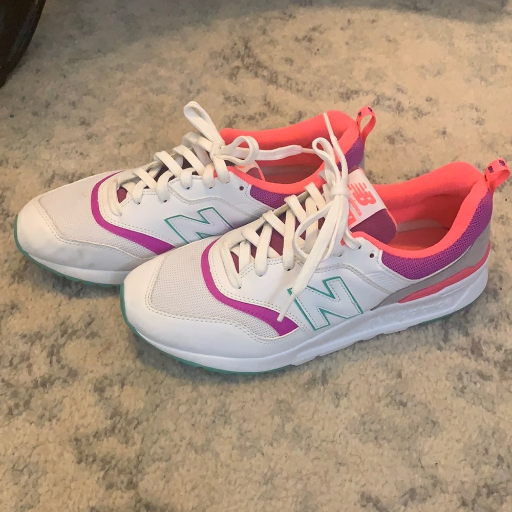 Retro new balance shoes